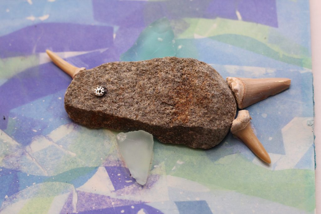Easy fish craft with tissue paper art and rocks {frameable craft}