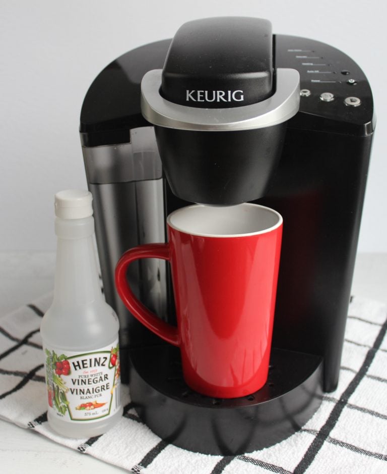 How to Descale a Keurig 2 Easy Ways {with vinegar and without }