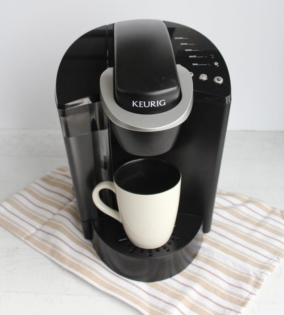 How to Descale a Keurig 2 Easy Ways {with vinegar and without }