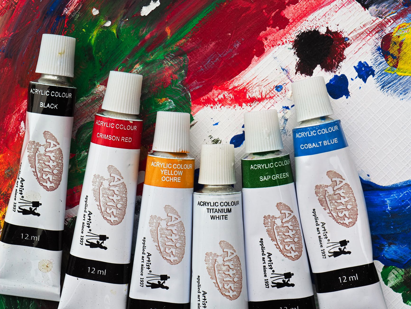 How To Use Acrylic Paint Ultimate Guide for Beginners