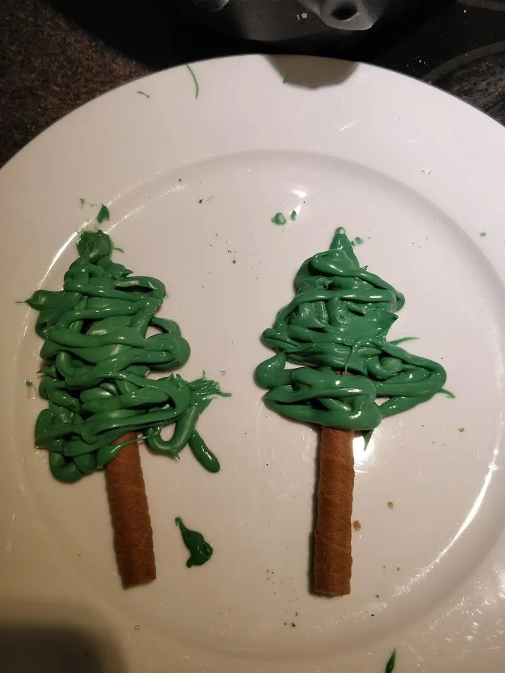 how to make chocolate tree cake topper