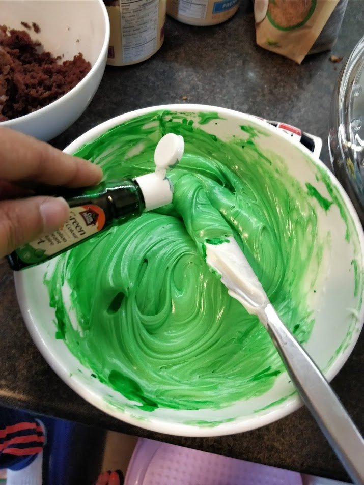 how to make green icing