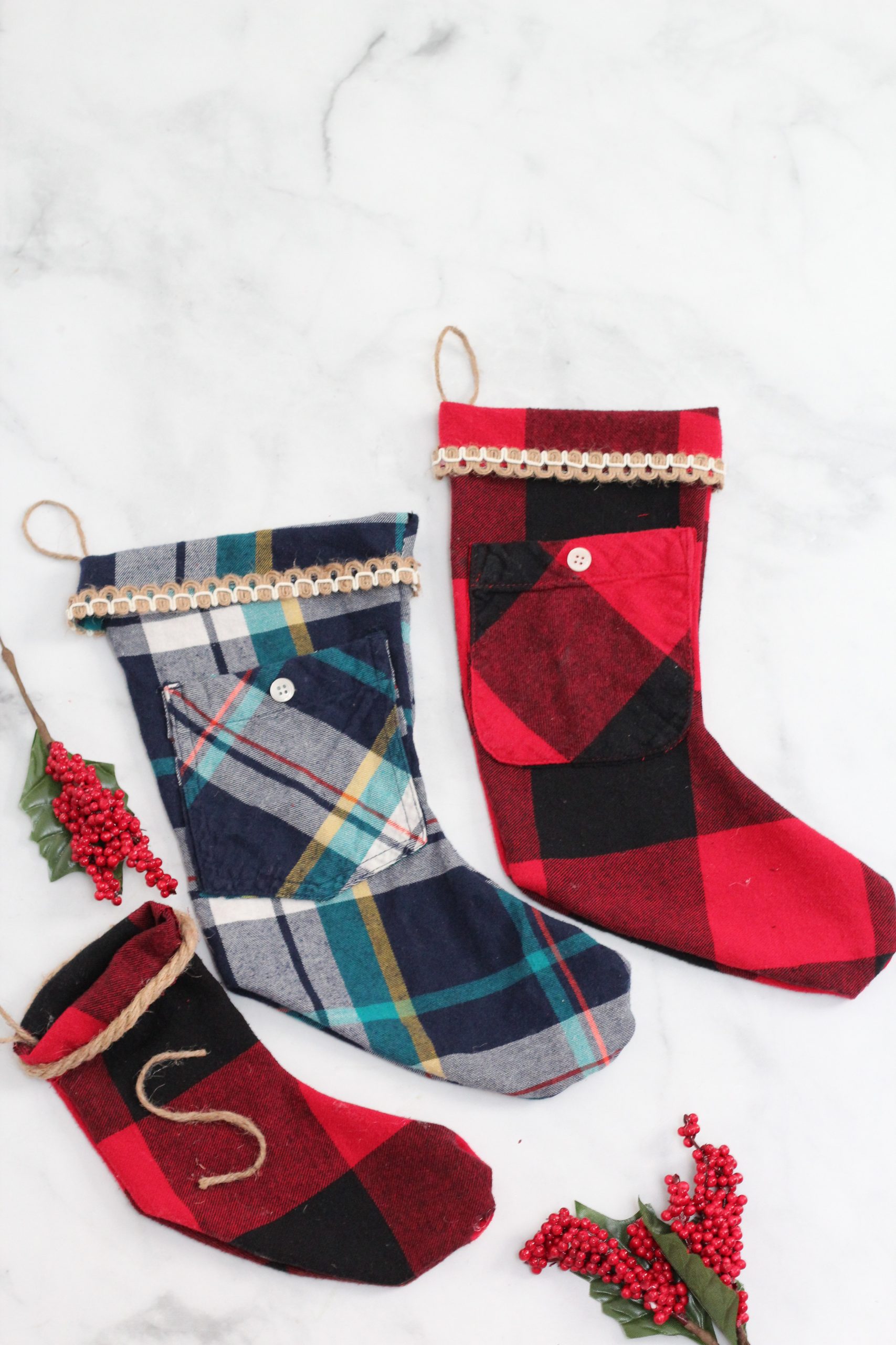 An Easy Christmas Stocking Pattern - Hooked on Sewing