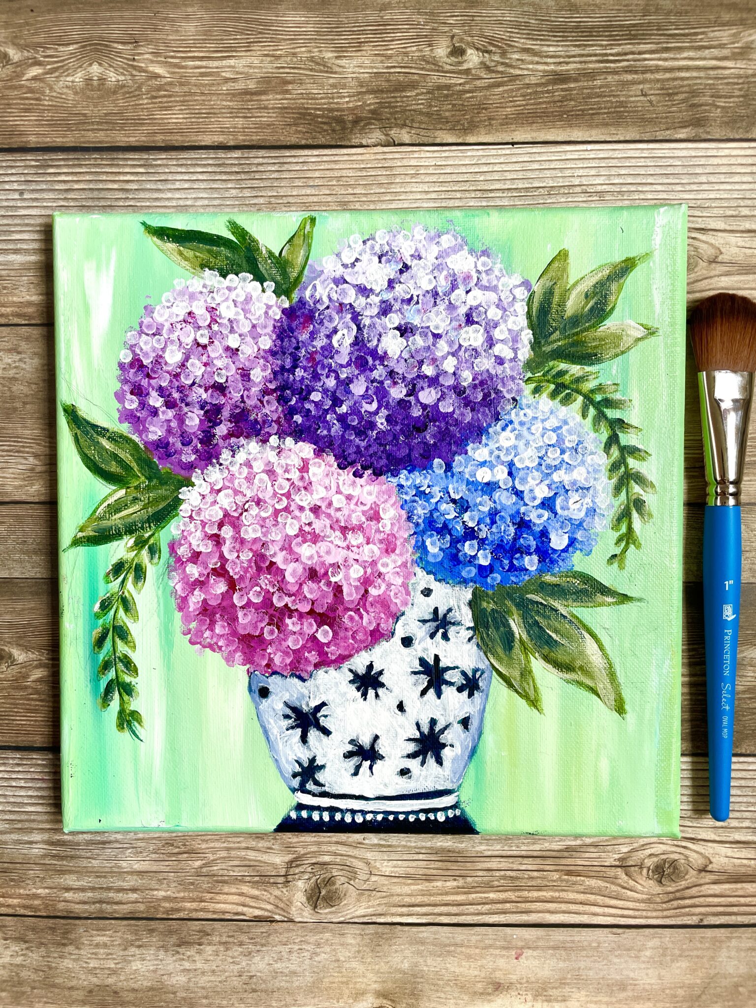 How to Paint Hydrangeas in a Jar Using Qtips and Bubble Wrap {Easy}