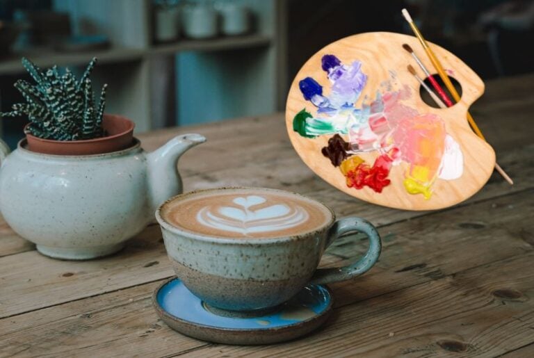 does acrylic paint work on ceramic