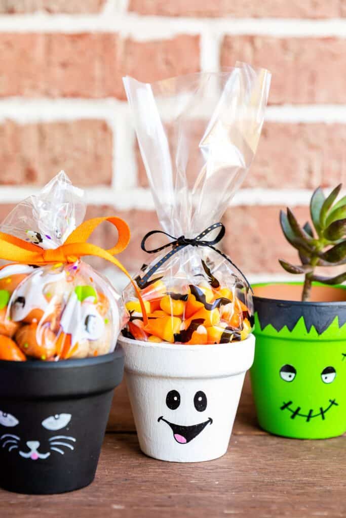 50+ Easy Flower Pot Painting Ideas - Best Ideas for 2024